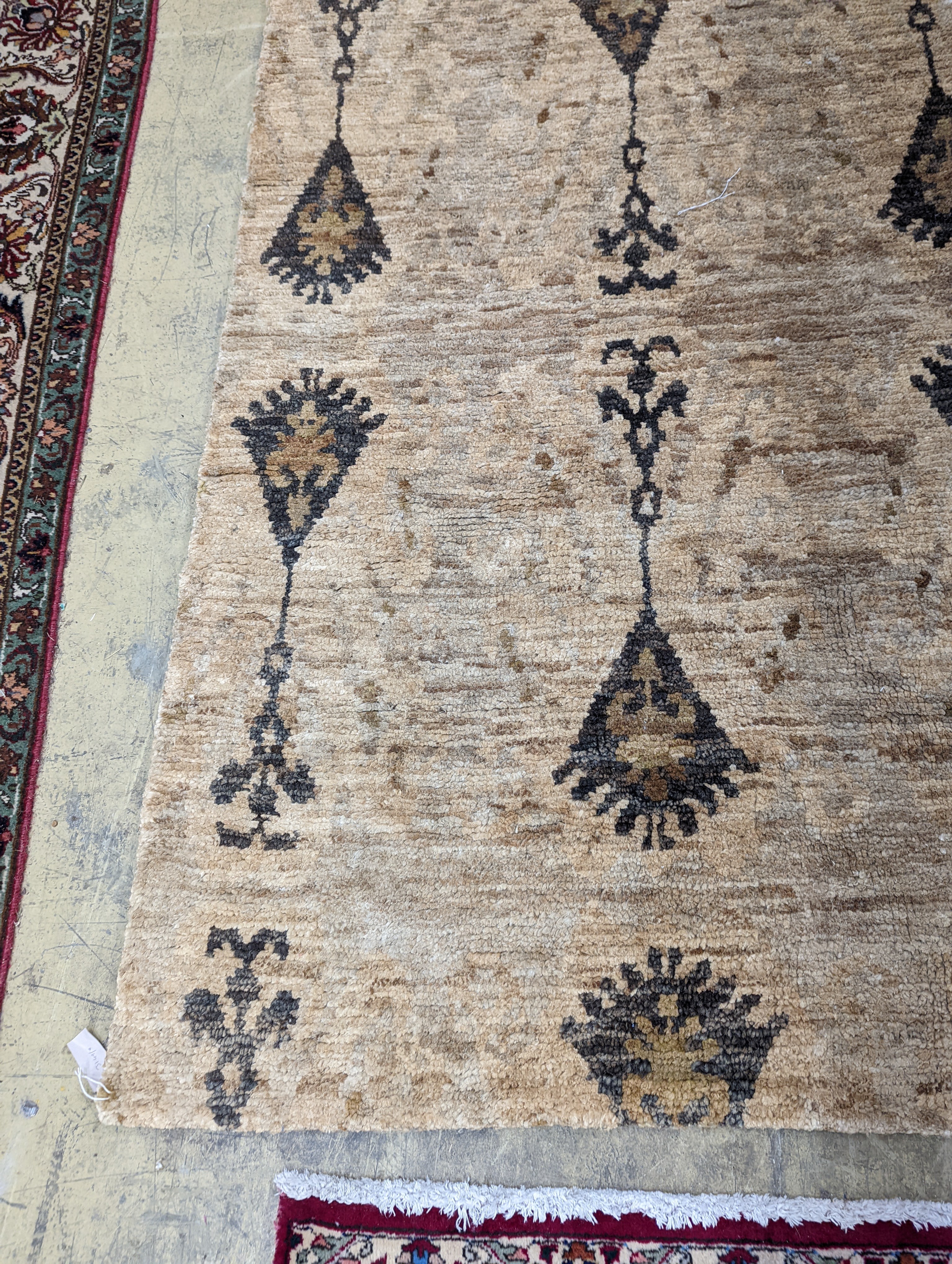 A contemporary Ikat design Jute carpet, 300 x 240cm